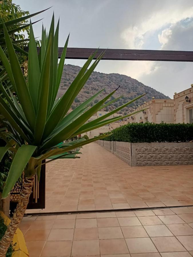Fiori Resort Ta'if Extérieur photo